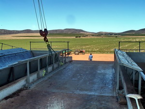 Tipping Platform